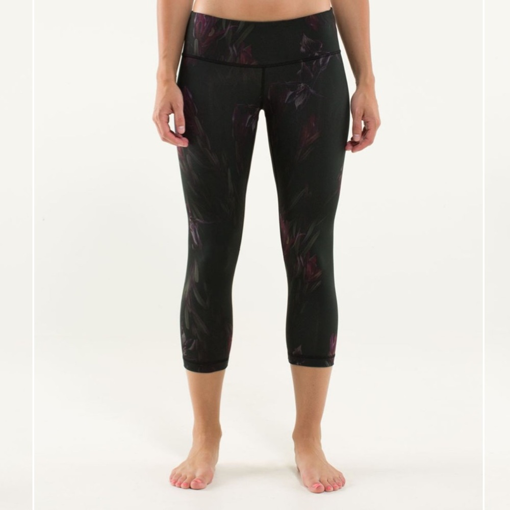 Lululemon Wunder Under Crop